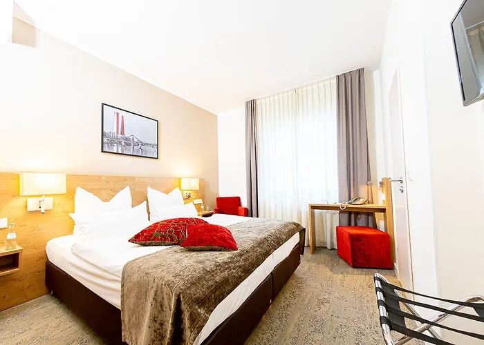 Maingau Hotel 3*
